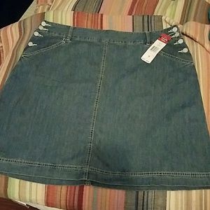Chaps denim Skirt. NEW!